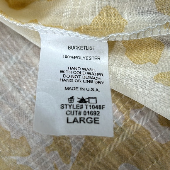 Bucket List gold and cream chiffon blouse. Animal print, sheer, size Large. - Picture 5 of 14